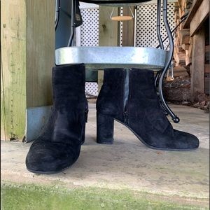 Classic Suede Black Ankle Boots / Booties